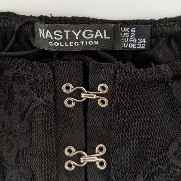 Nasty Gal Hook & Eye Lace Crop Top in Black, 2 NWT - Picture 3 of 6